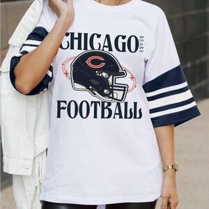 Chicago Bears Short Sleeve Sports Stripe Raglan Tee
